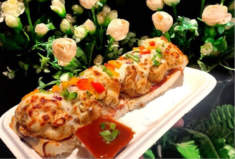 Baked Chicken Cheese Momos